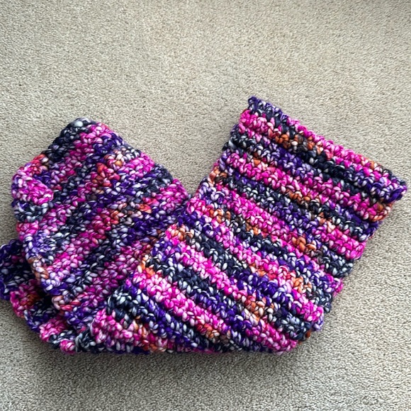 Accessories - Hand crochet scarf